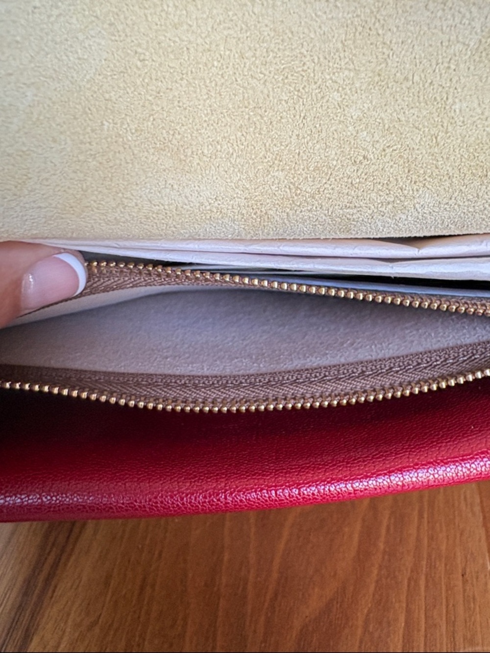 Tory Burch Red Leather Crossbody with Gold Hardware - Picture 15 of 16